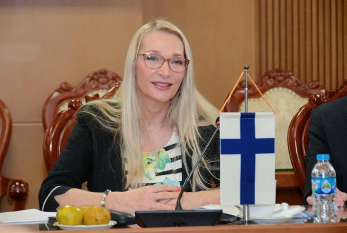 Bà Marjaana Sall, Đại s?v?Giáo dục, B?Ngoại giao Phần Lan tại buổi tiếp